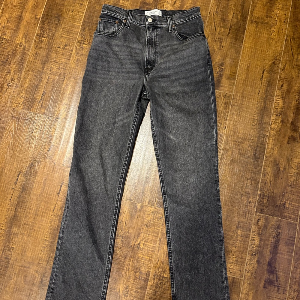 Abercrombie ultra high rise 90’s straight